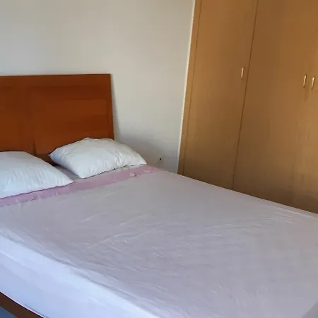 3 Bed Marina And By Rental4all Apartamento
